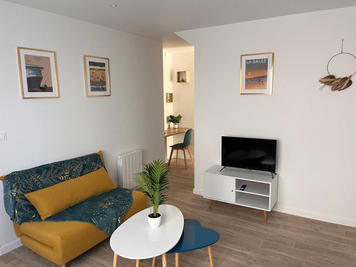 Studio Cosy Avec Terrasse, Proche Chantiers Et Airbus Saint-Nazaire  Extérieur photo