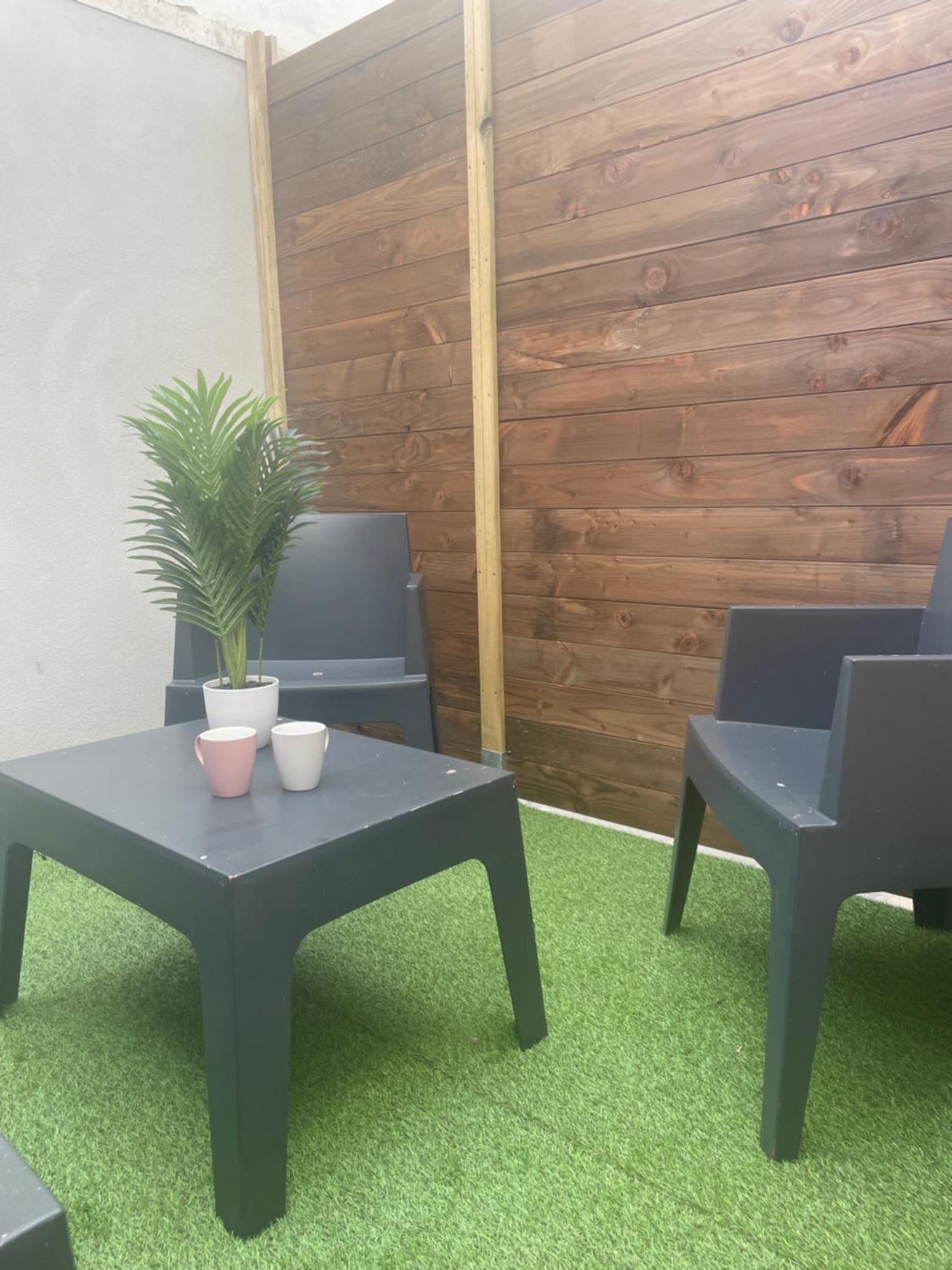 Studio Cosy Avec Terrasse, Proche Chantiers Et Airbus Saint-Nazaire  Extérieur photo